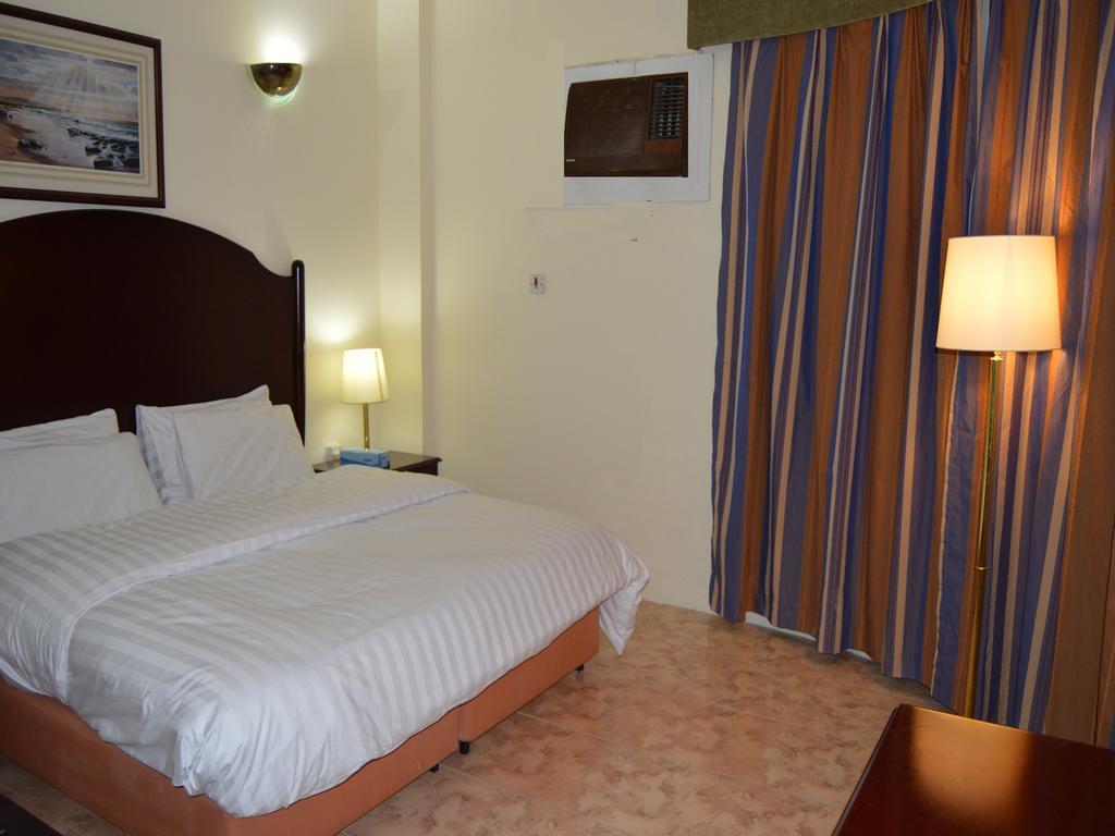 San Rock Hotel Manama Exterior photo