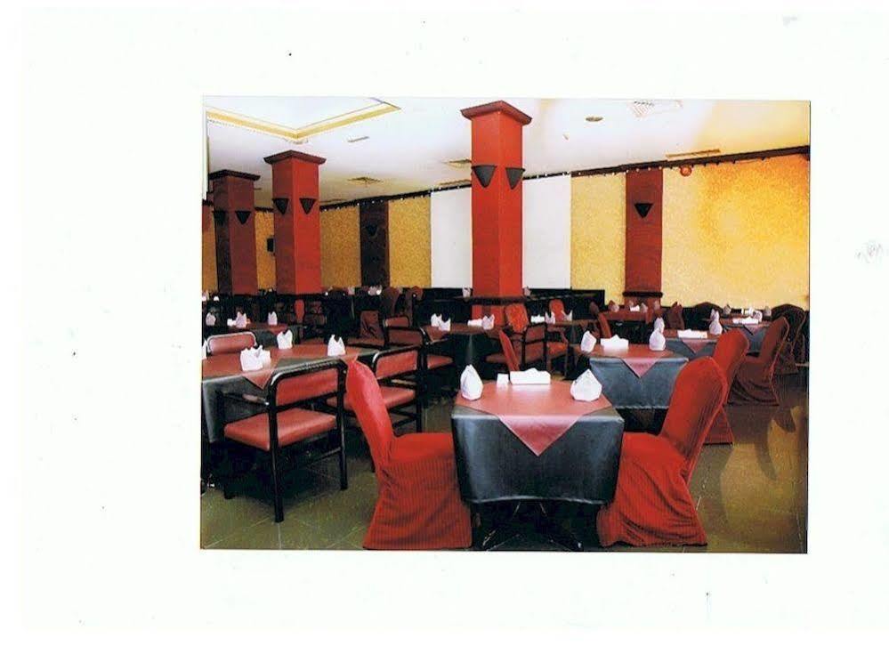 San Rock Hotel Manama Exterior photo